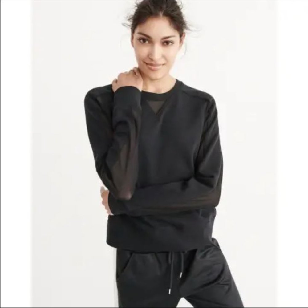 NEW! ABERCROMBIE AND FITCH Sz XS 0 Black Mesh Back Crew Sweatshirt Sweater